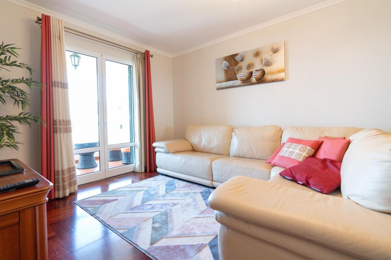 Apartamento Alberto Funchal  Buitenkant foto